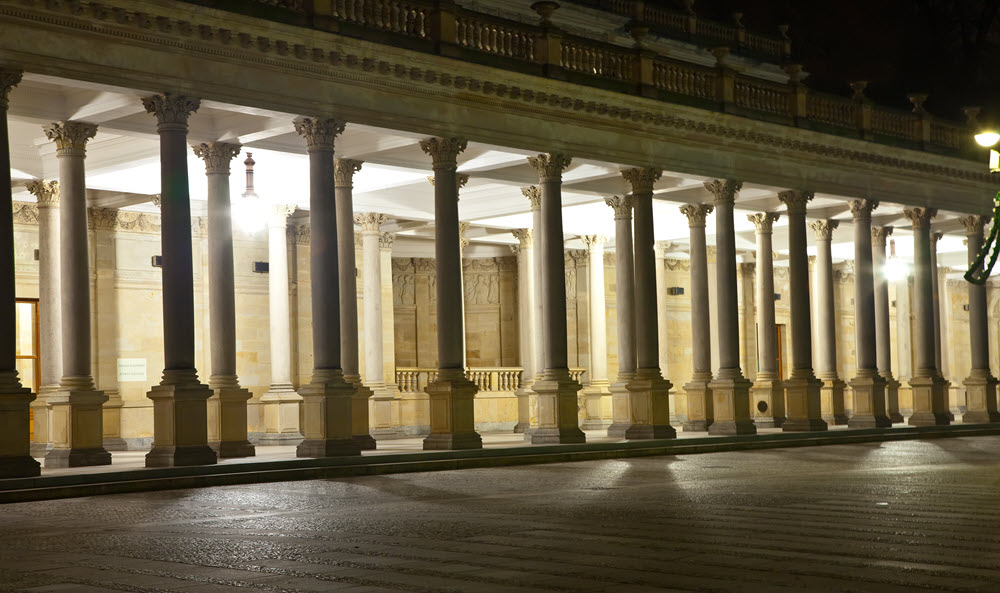 Különösen ajánlott nehéz oszlopokhoz, például kőoszlopokhoz vagy teherhordó szerkezetekhez.